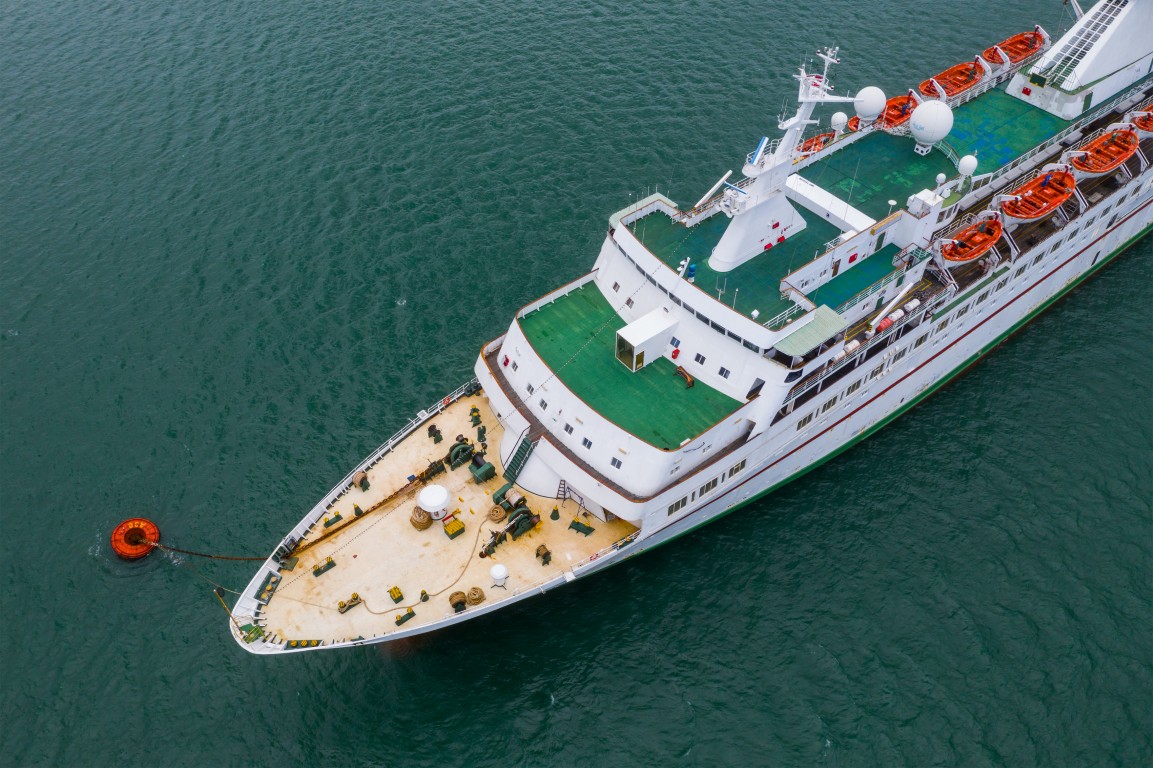 A cruise ship